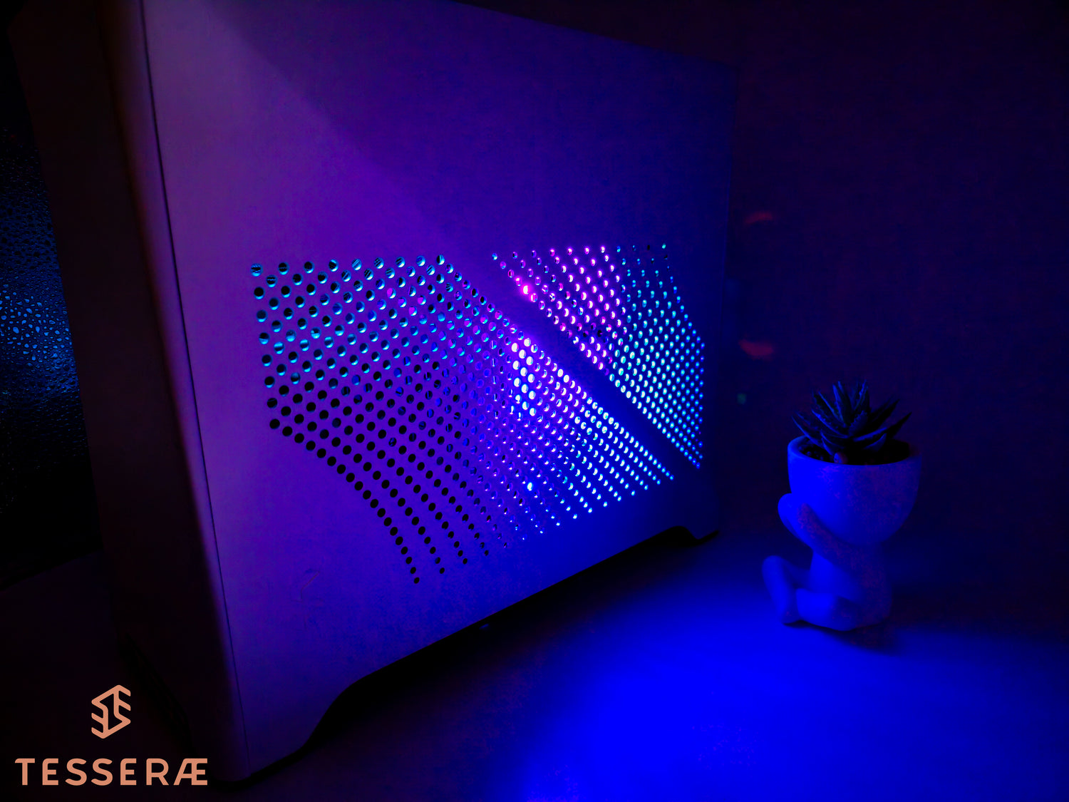 Quick Ship Silver Exo - 9800X3D CPU with RTX 4080 Super graphics card