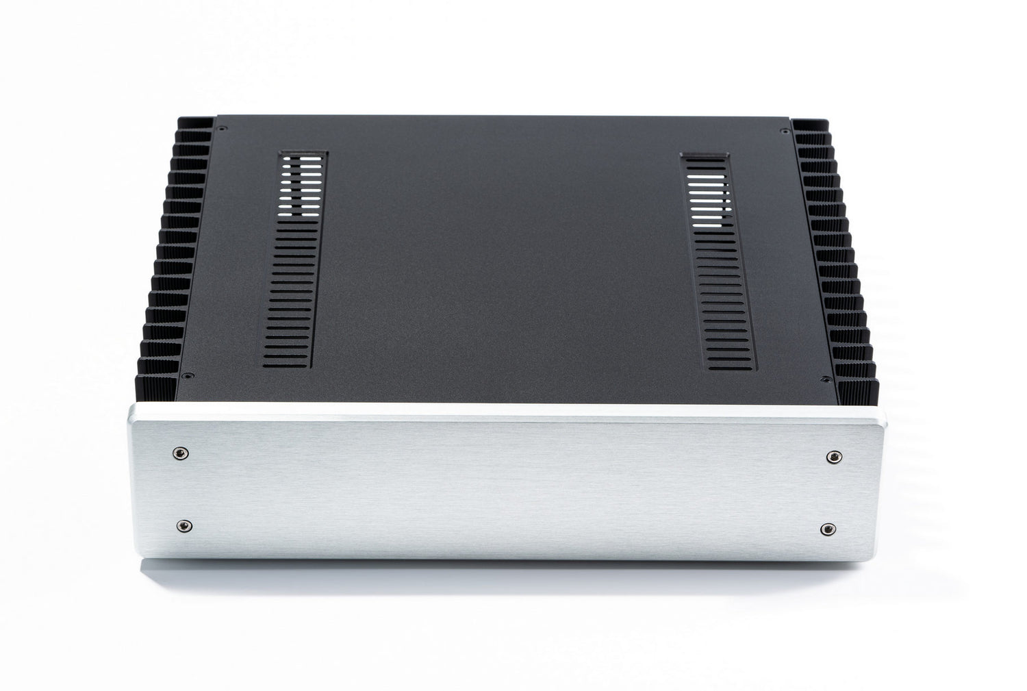 Custom HDPLEX H5 Fanless HTPC Build - 16 Liter