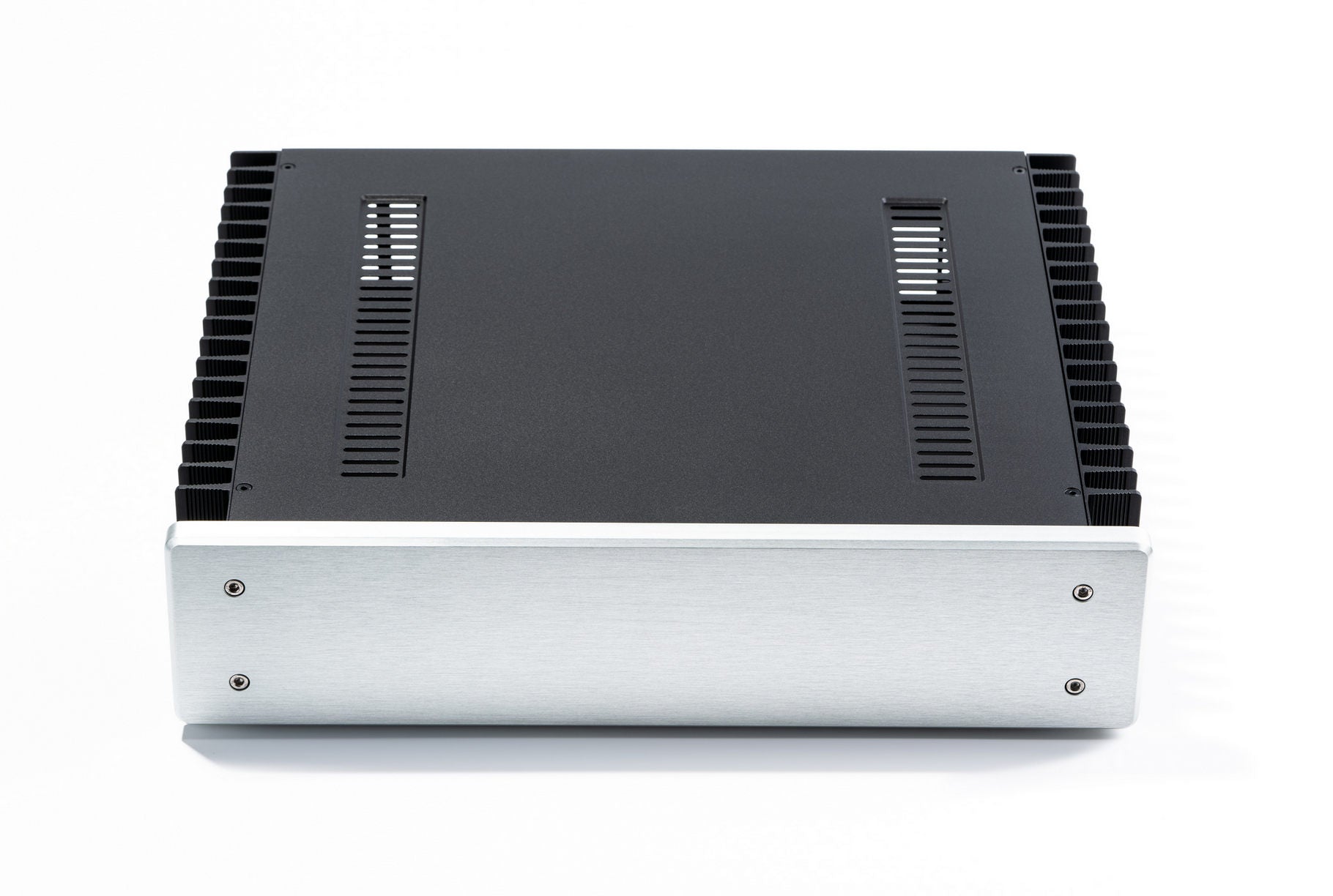 Custom HDPLEX H5 Fanless HTPC Build - 16 Liter