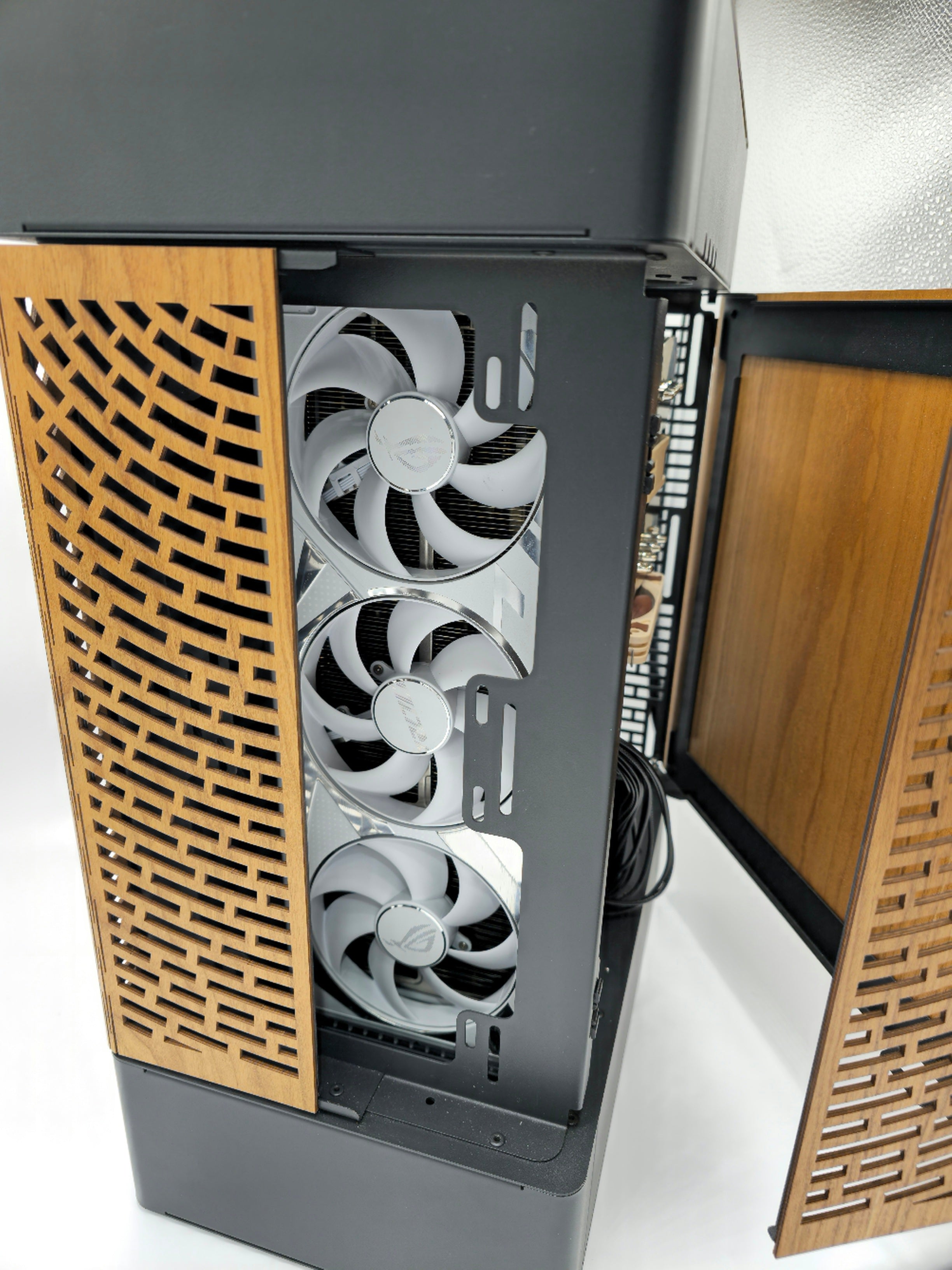 Quick-Ship - 9800X3D - Asus ROG Strix 4090 - Kanto